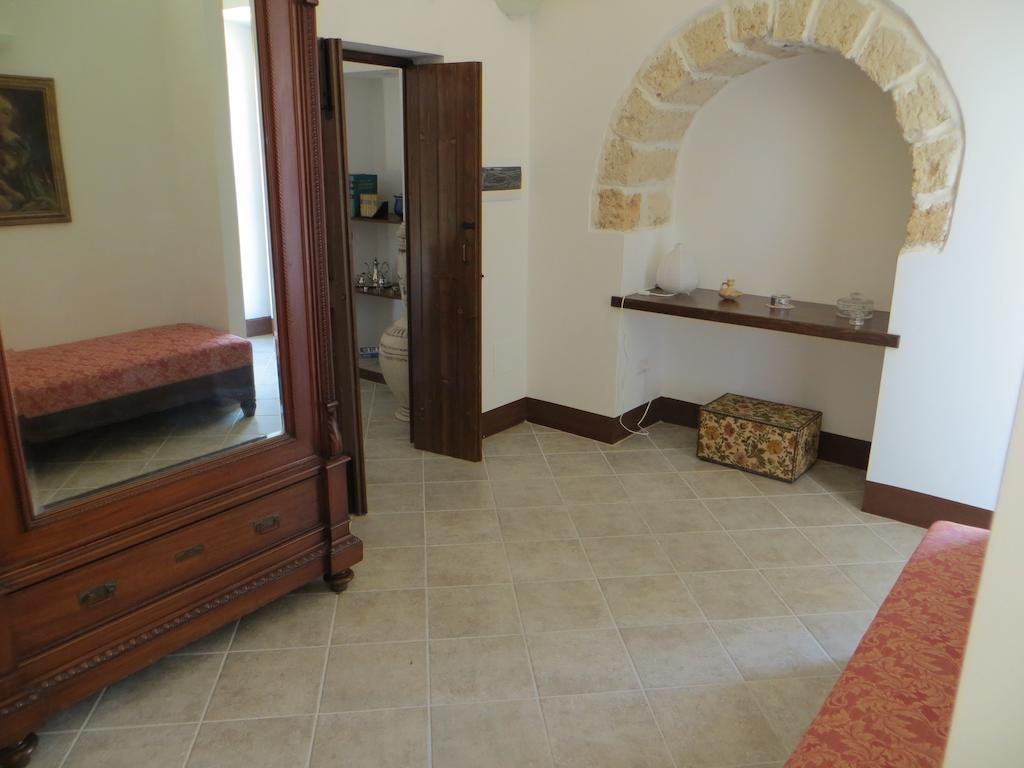Agriturismo Occhineri 포르토 세자레오 객실 사진