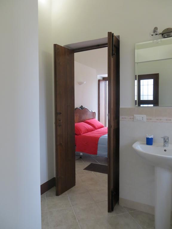 Agriturismo Occhineri 포르토 세자레오 외부 사진